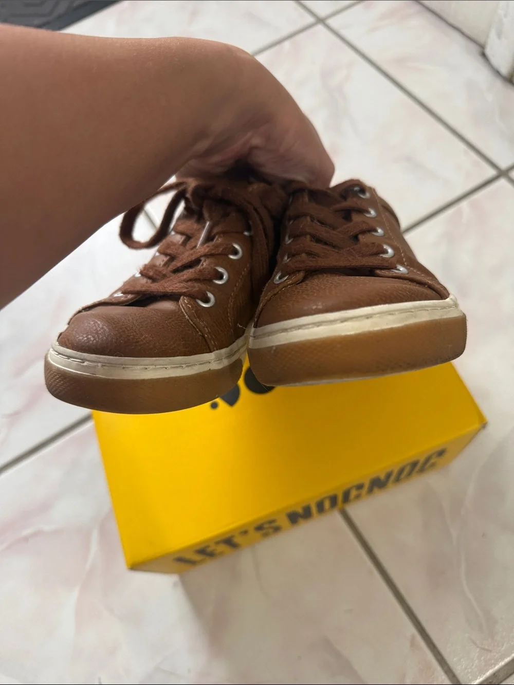 Old Navy Kids Brown Leather Lace-Up Sneakers